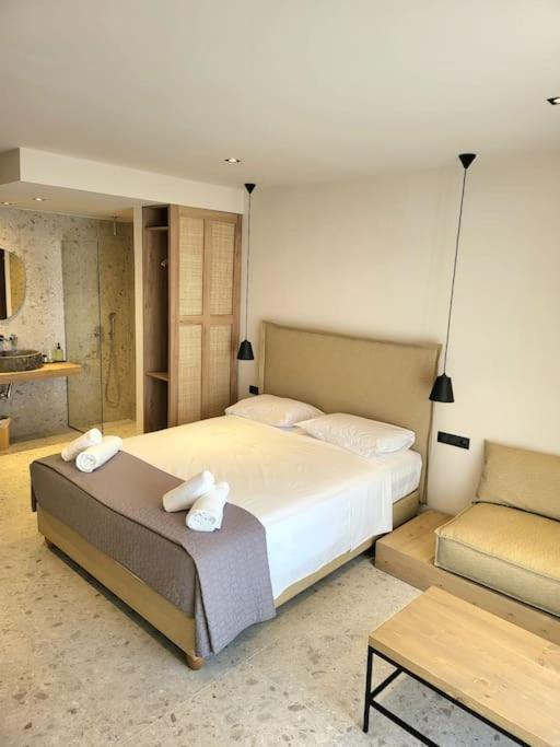 Mira Living Concept Suites Adults Only Kokkini Hani Exterior foto